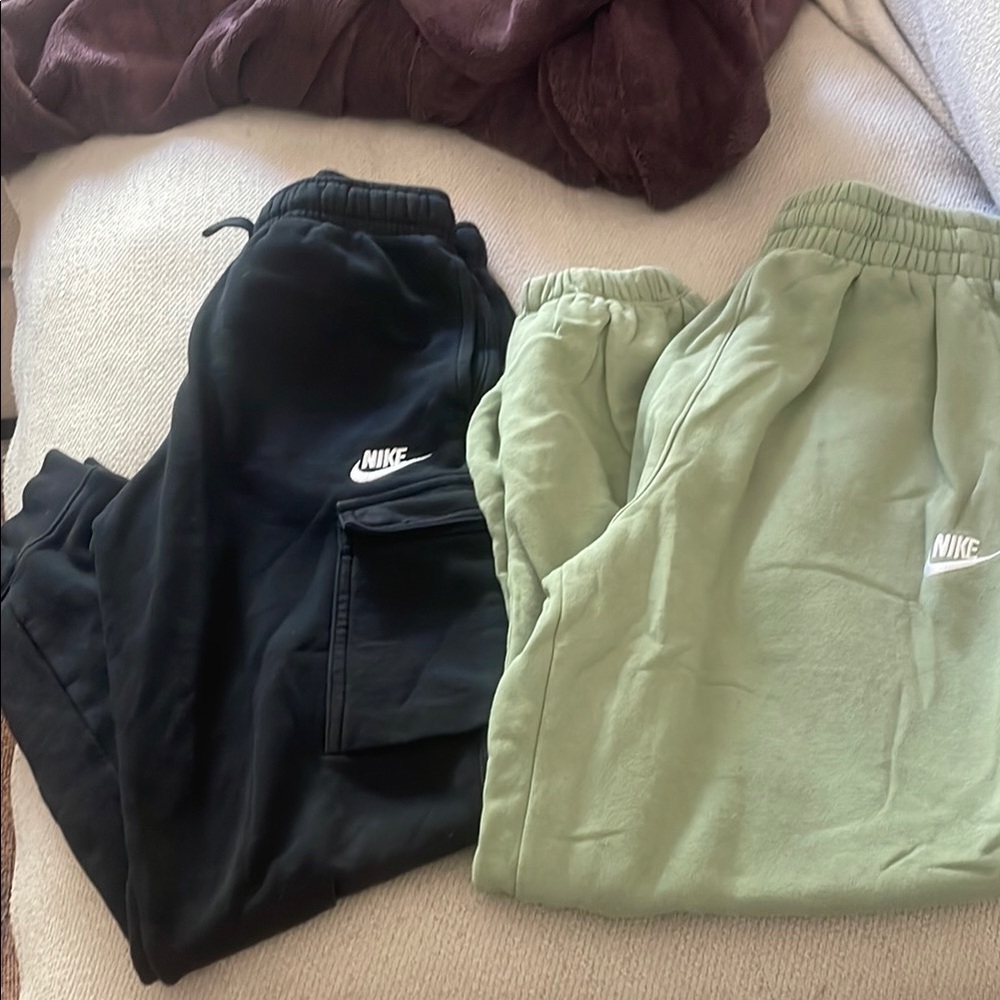 Nike Black and Green Sweatpants for Casual Comfort